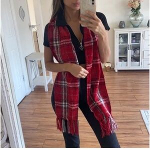 🪞 Rachel Zoe red black cozy chenille plaid wrap fringe scarf